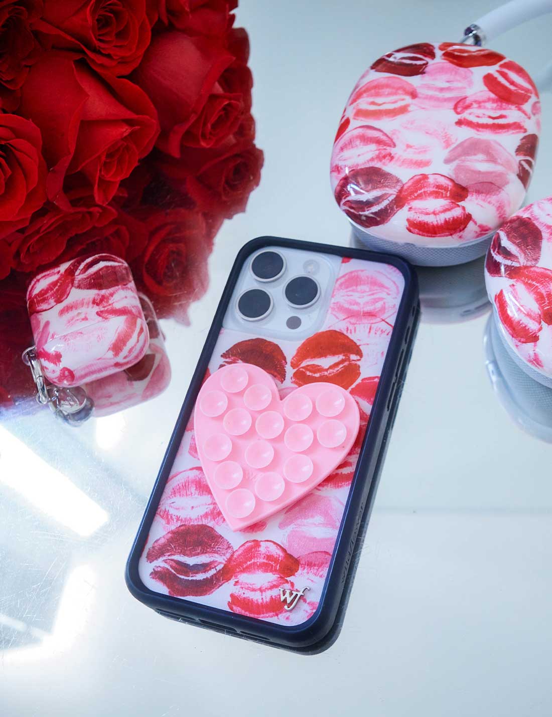 Kensington AirPods Case
