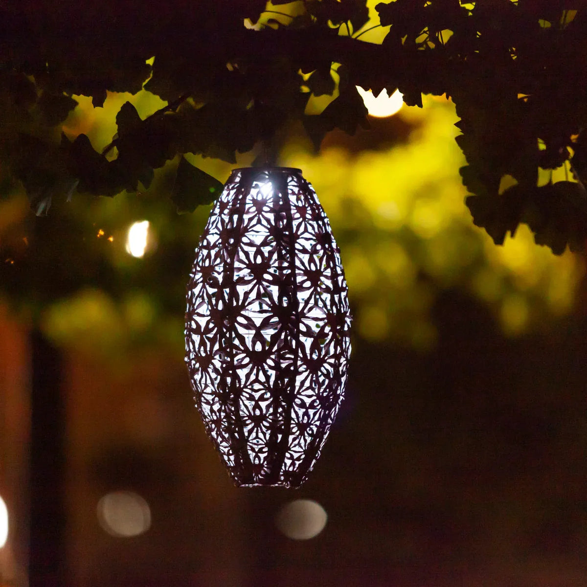 15-Inch Wildflower Pod Solar Lantern