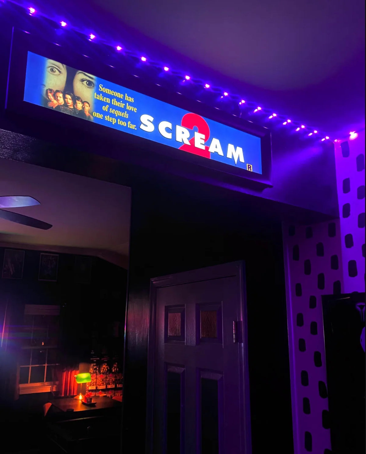 27x40 LED Poster Frame with 6000K Illumination, Snap-Open Borders and Adjustable Brightness in Multiple Colors