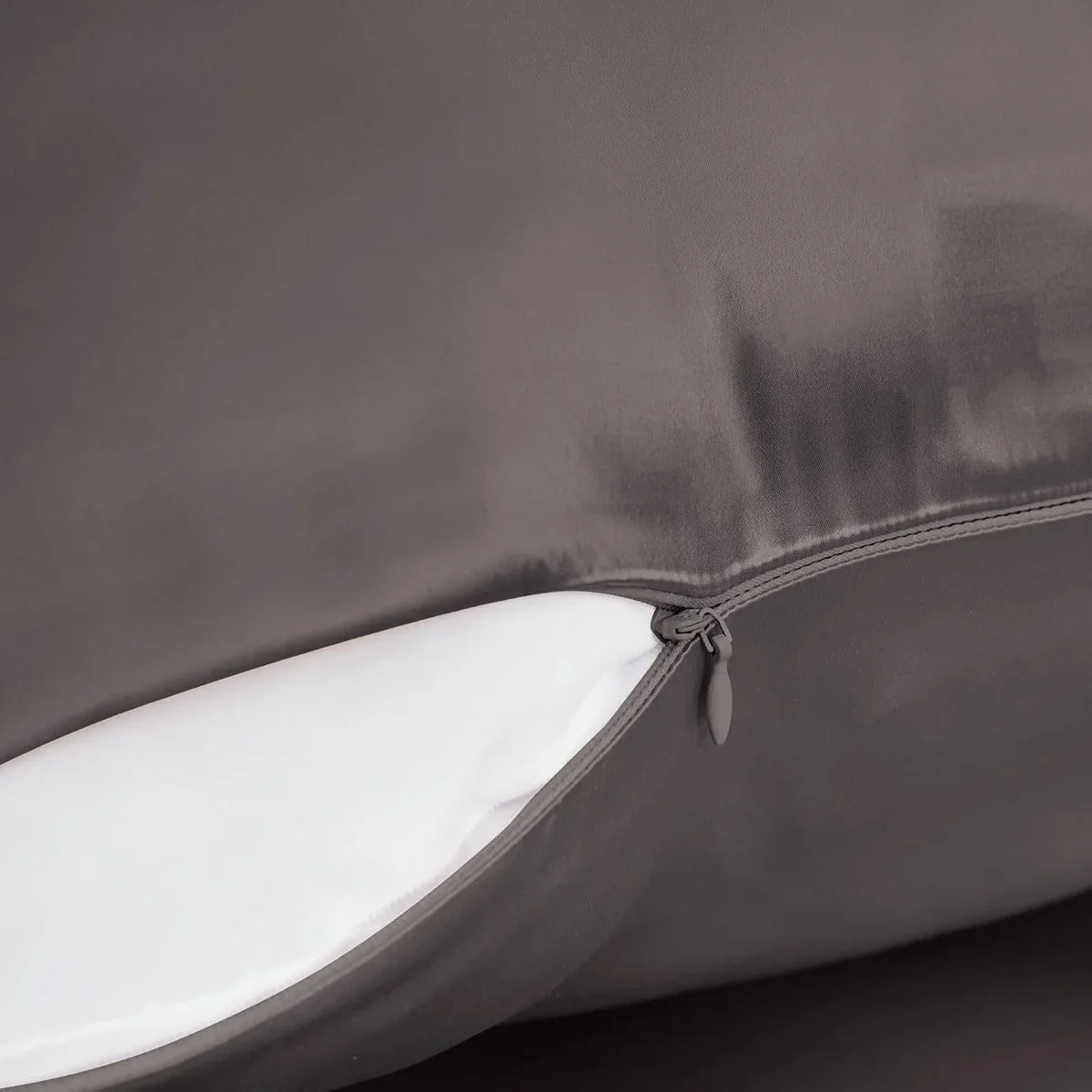 30 Momme Mulberry Silk Pillowcase