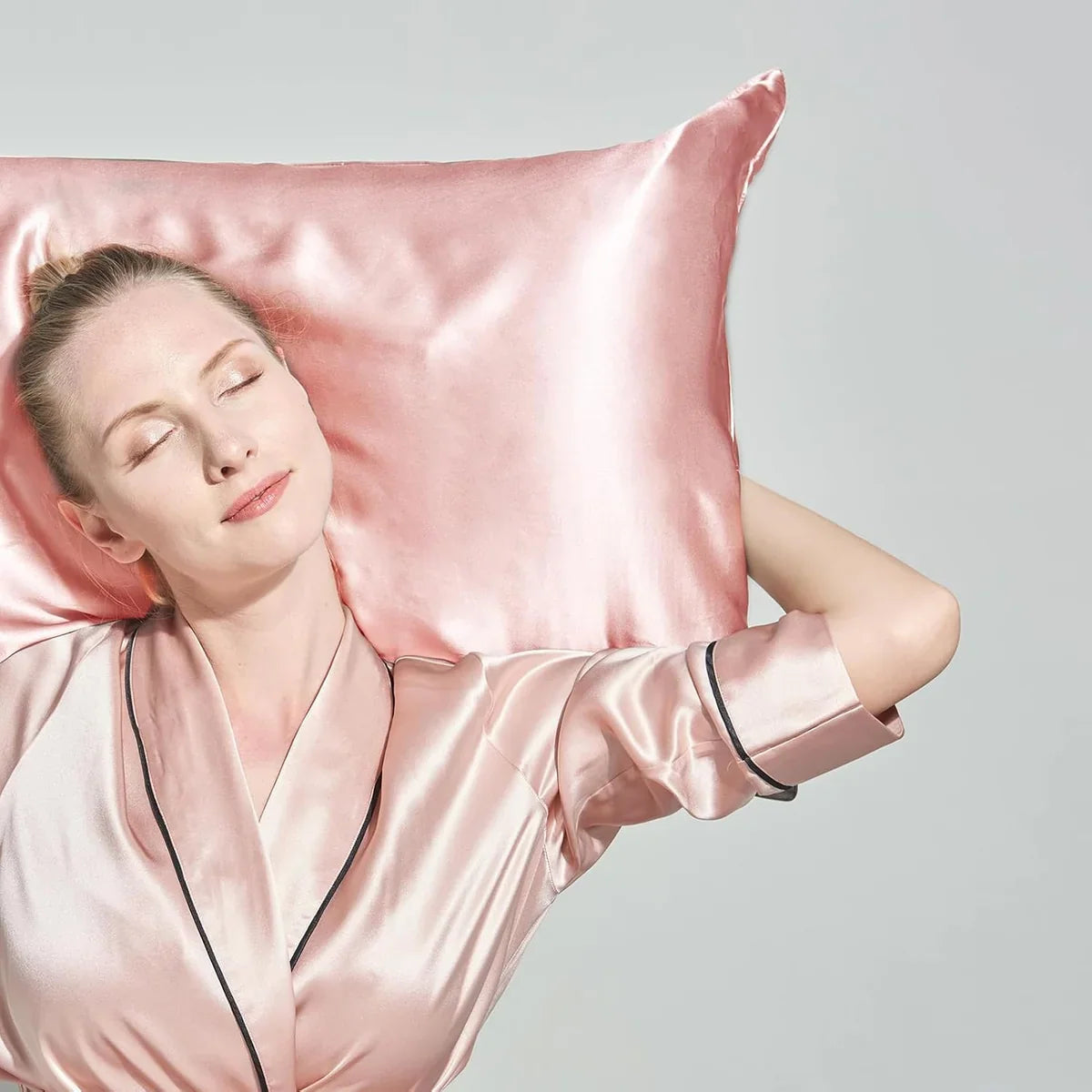 30 Momme Mulberry Silk Pillowcase