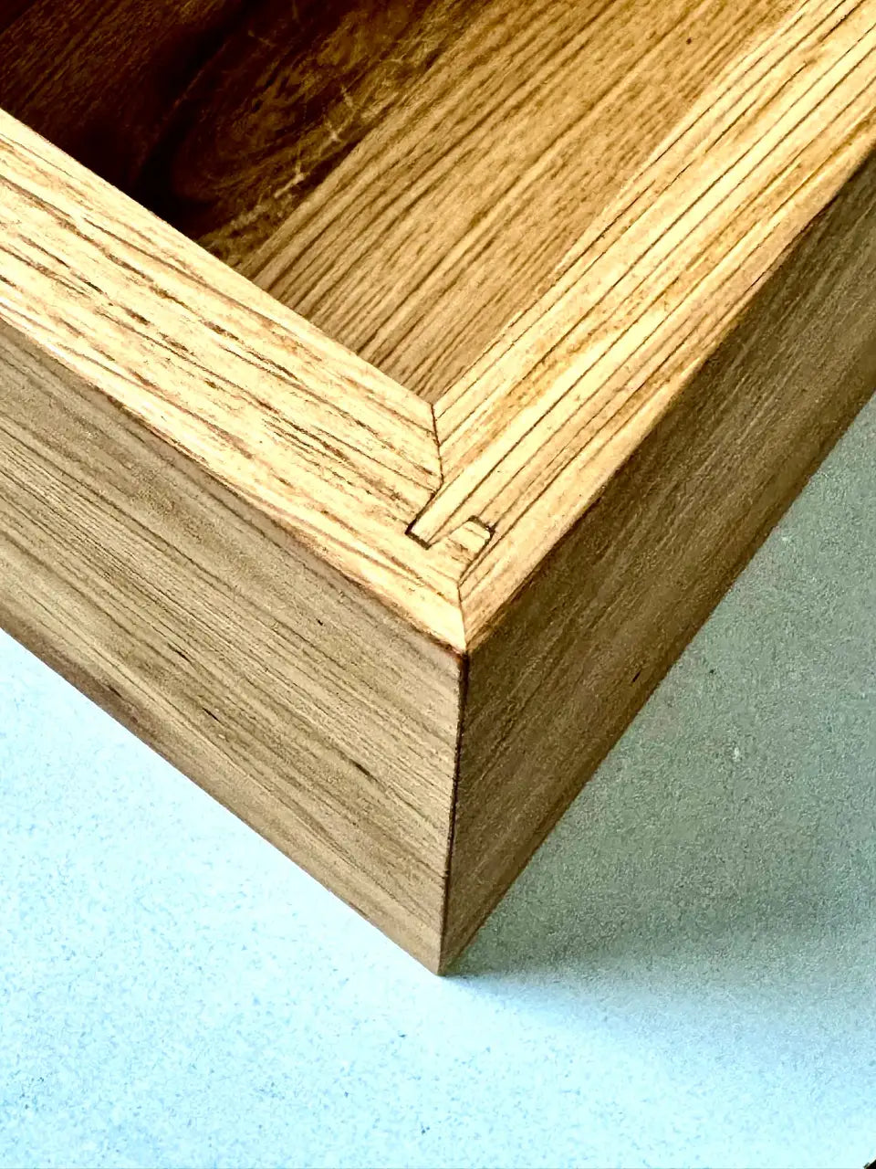 7 Inch Vinyl Storage Box in Oak