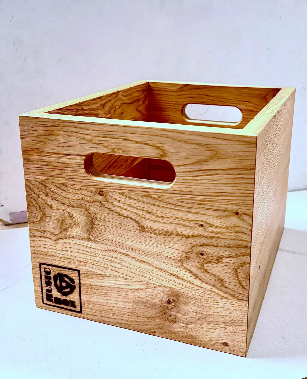 7 Inch Vinyl Storage Box in Oak