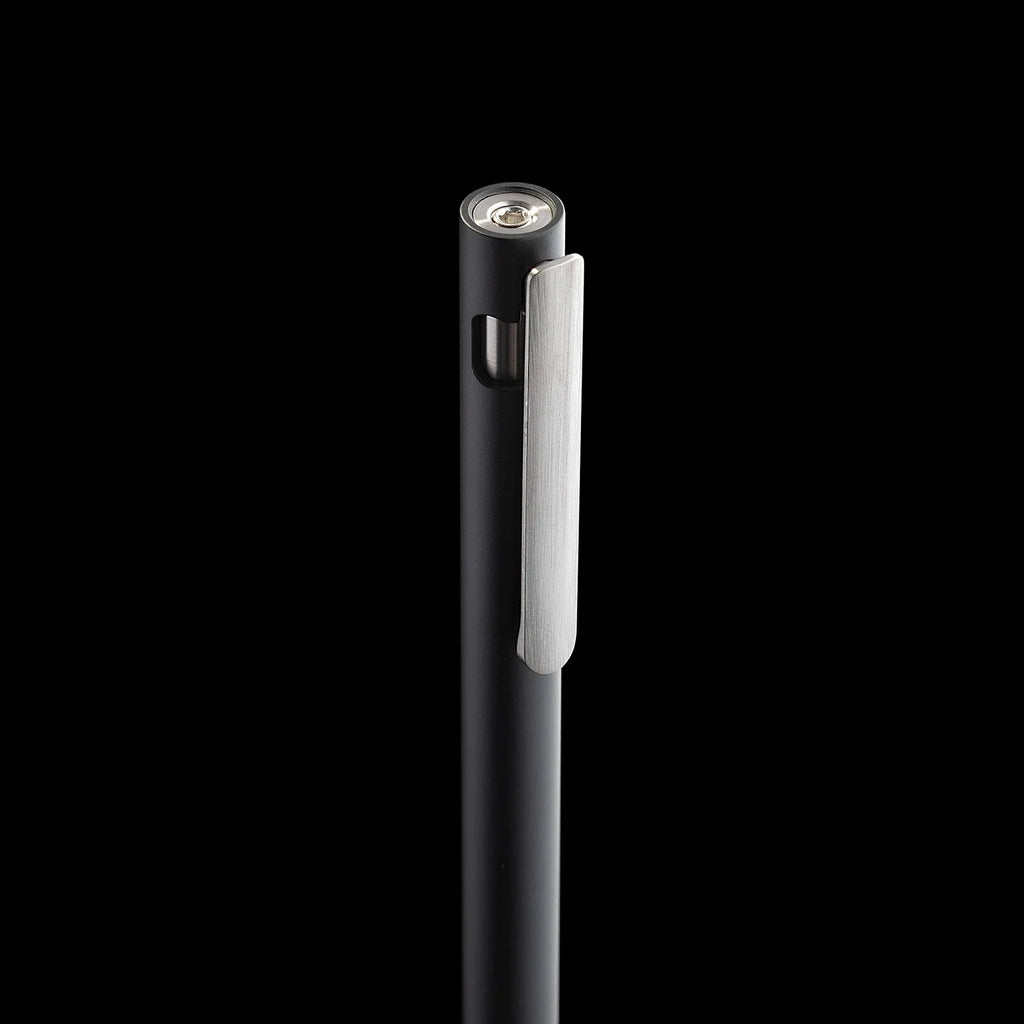 Adjustable Bolt Action Pen in Solid Metal, Hand-Finished for a Seamless Cone and Body Appearance