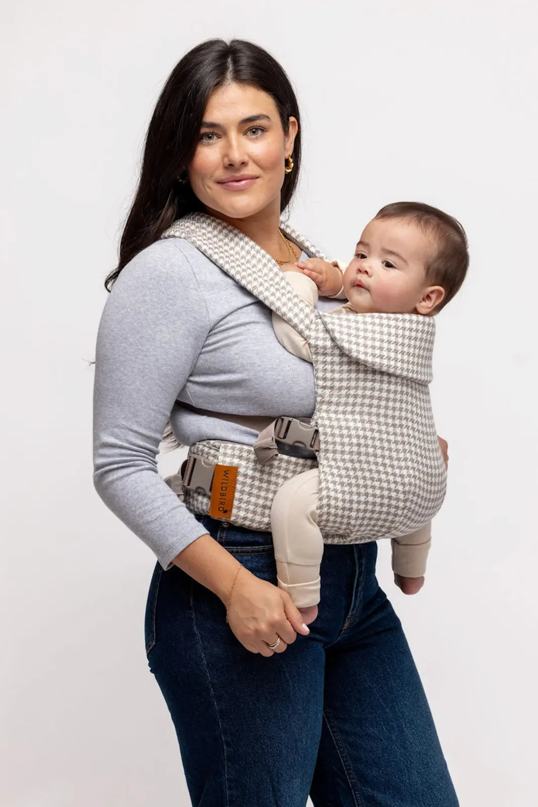 Aerial Soft-Structured Baby Carrier with Breathable Linen, Lumbar Support, Padded Straps and Adjustable Fit