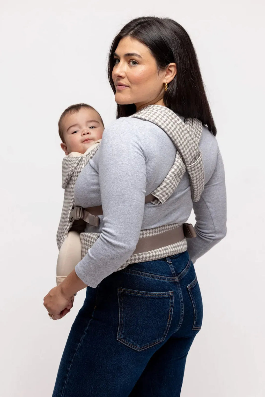 Aerial Soft-Structured Baby Carrier with Breathable Linen, Lumbar Support, Padded Straps and Adjustable Fit