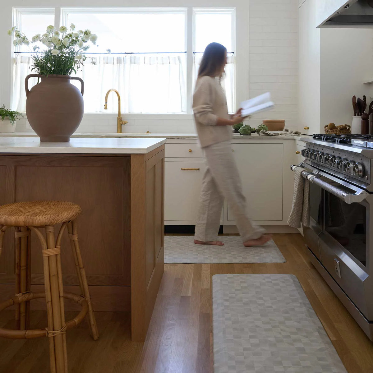 Anti-Fatigue Kitchen Standing Mat in Clay Check Pattern, Wipe-Clean Foam Comfort for Sink, Island, Office or Laundry Areas