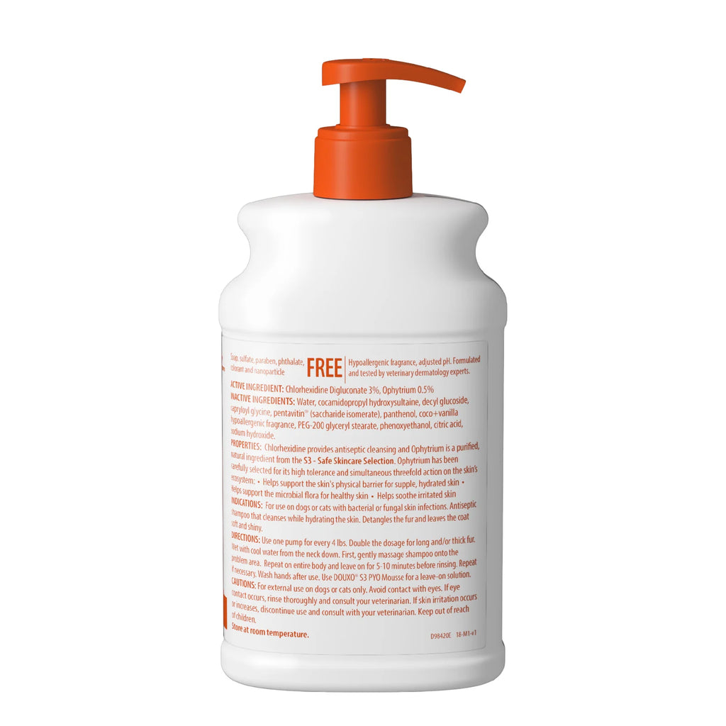 Antiseptic Pet Shampoo for Dogs and Cats with 3% Chlorhexidine Digluconate for Cleansing and Skin Hydration