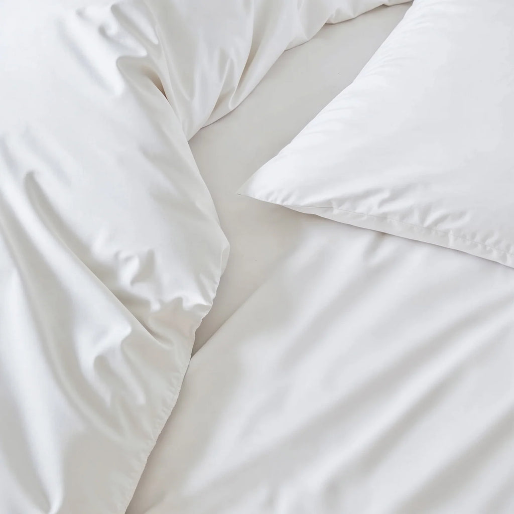 Australian Cotton Sateen Duvet Cover with 400 Thread Count, Corner Ties and Hidden Button Closure