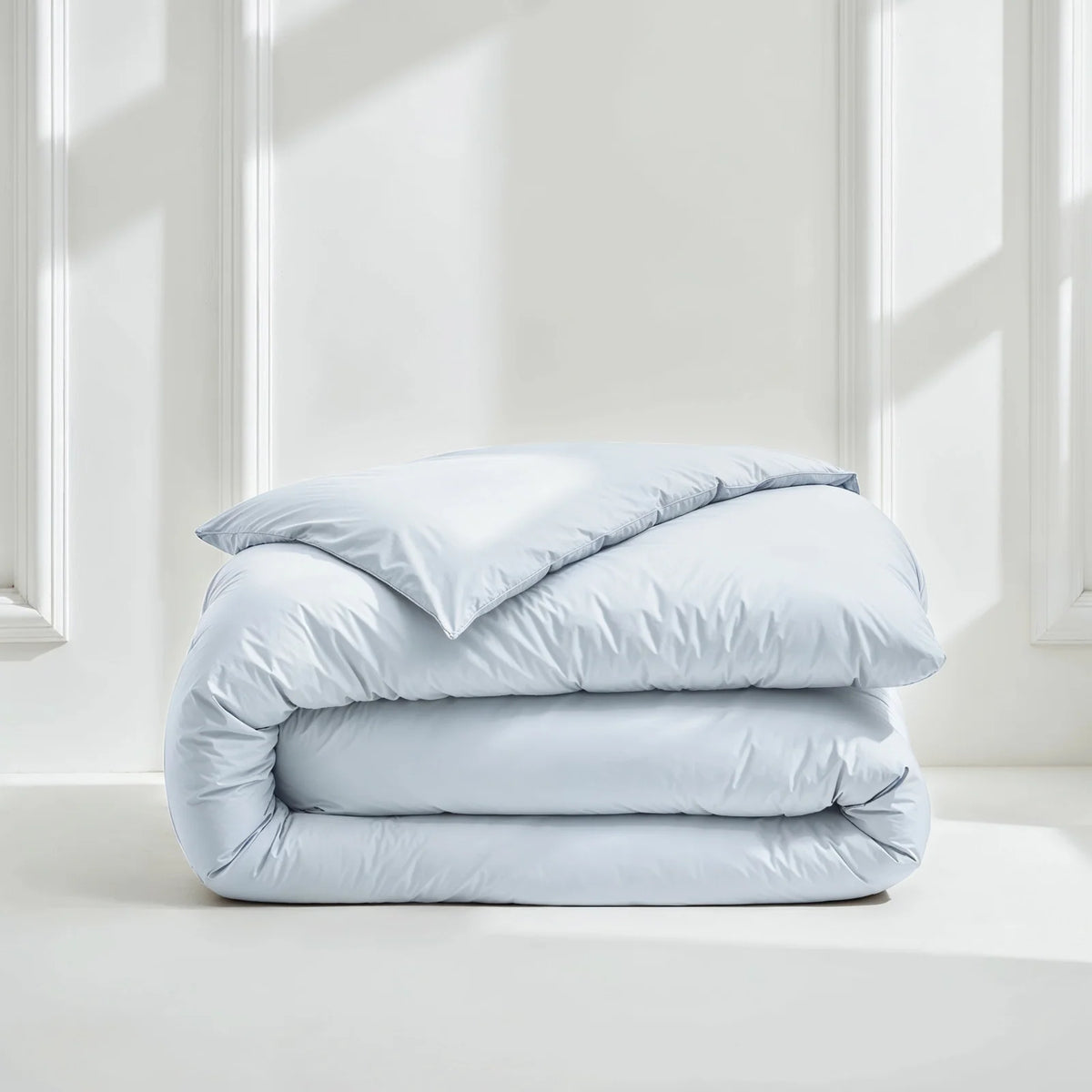 Australian Cotton Sateen Duvet Cover with 400 Thread Count, Corner Ties and Hidden Button Closure