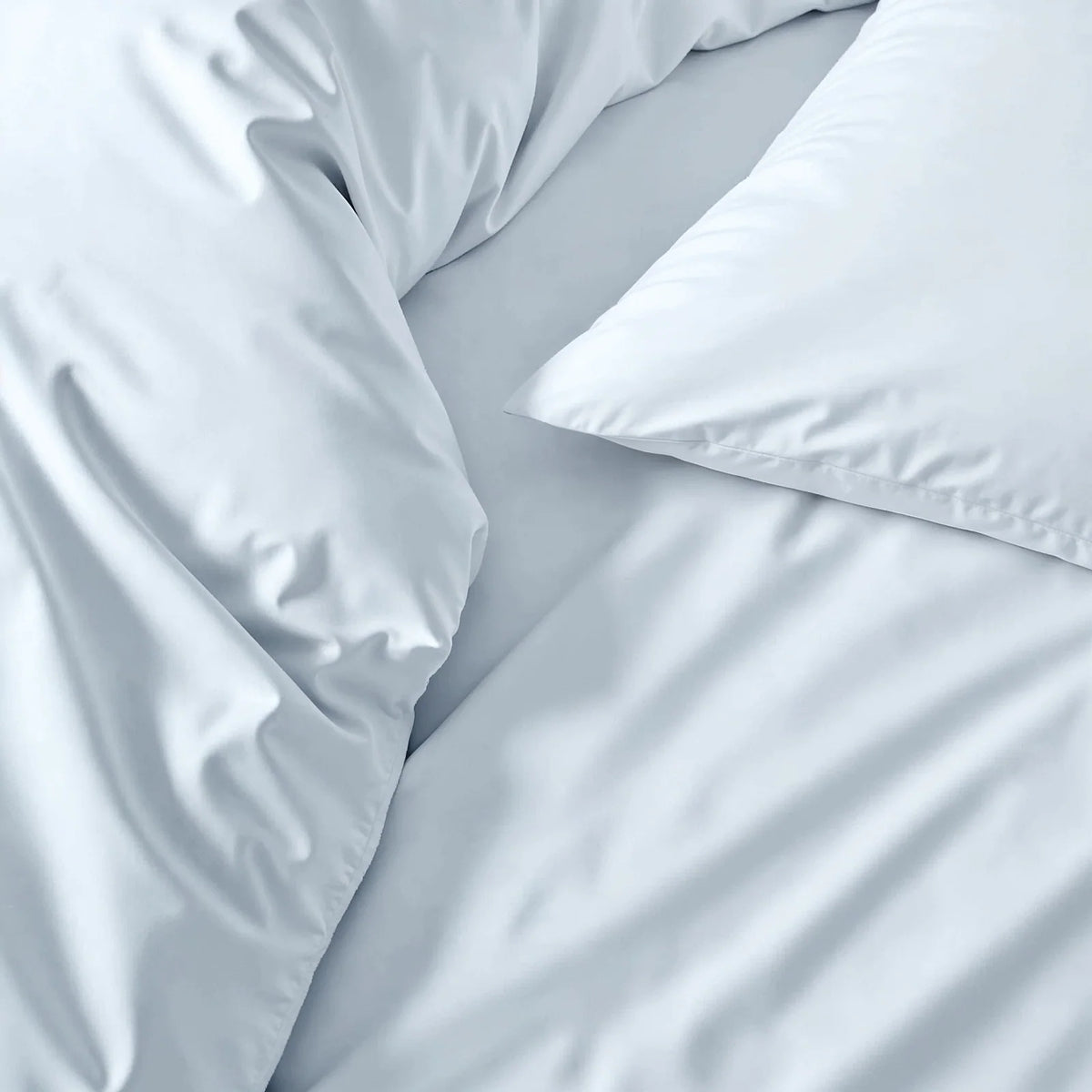 Australian Cotton Sateen Duvet Cover with 400 Thread Count, Corner Ties and Hidden Button Closure
