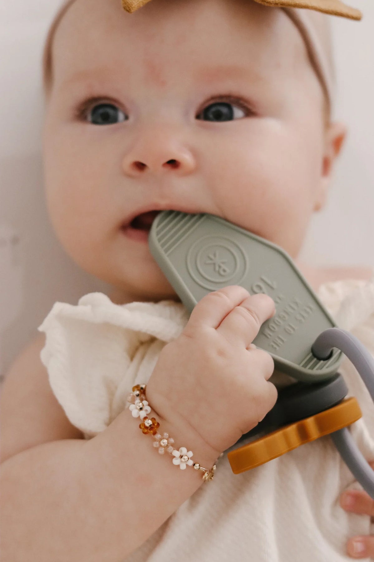 Baby Teether Ring with Two Keys, Chi Rho Symbol and Matthew 16:19 Hotel-Style Keychain for Baptism Gifts