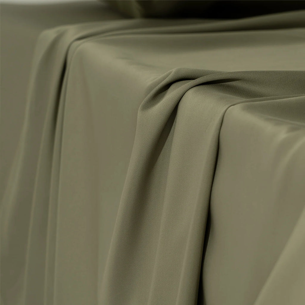 Bamboo Flat Sheet for Pet-Friendly Bedrooms with Hair-Repellent Comfort, Breathable Feel, and Twin XL to King/Cal King Siz