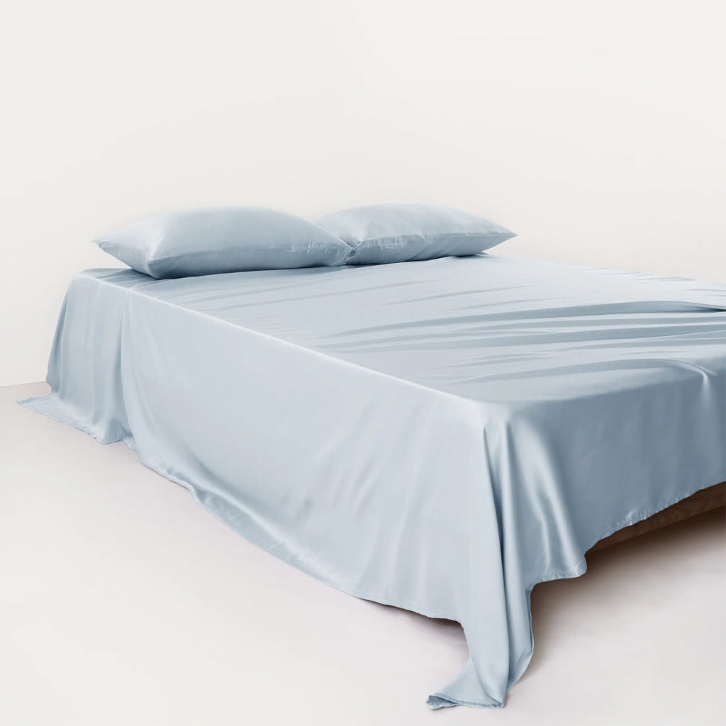 Bamboo Flat Sheet for Pet-Friendly Bedrooms with Hair-Repellent Comfort, Breathable Feel, and Twin XL to King/Cal King Siz