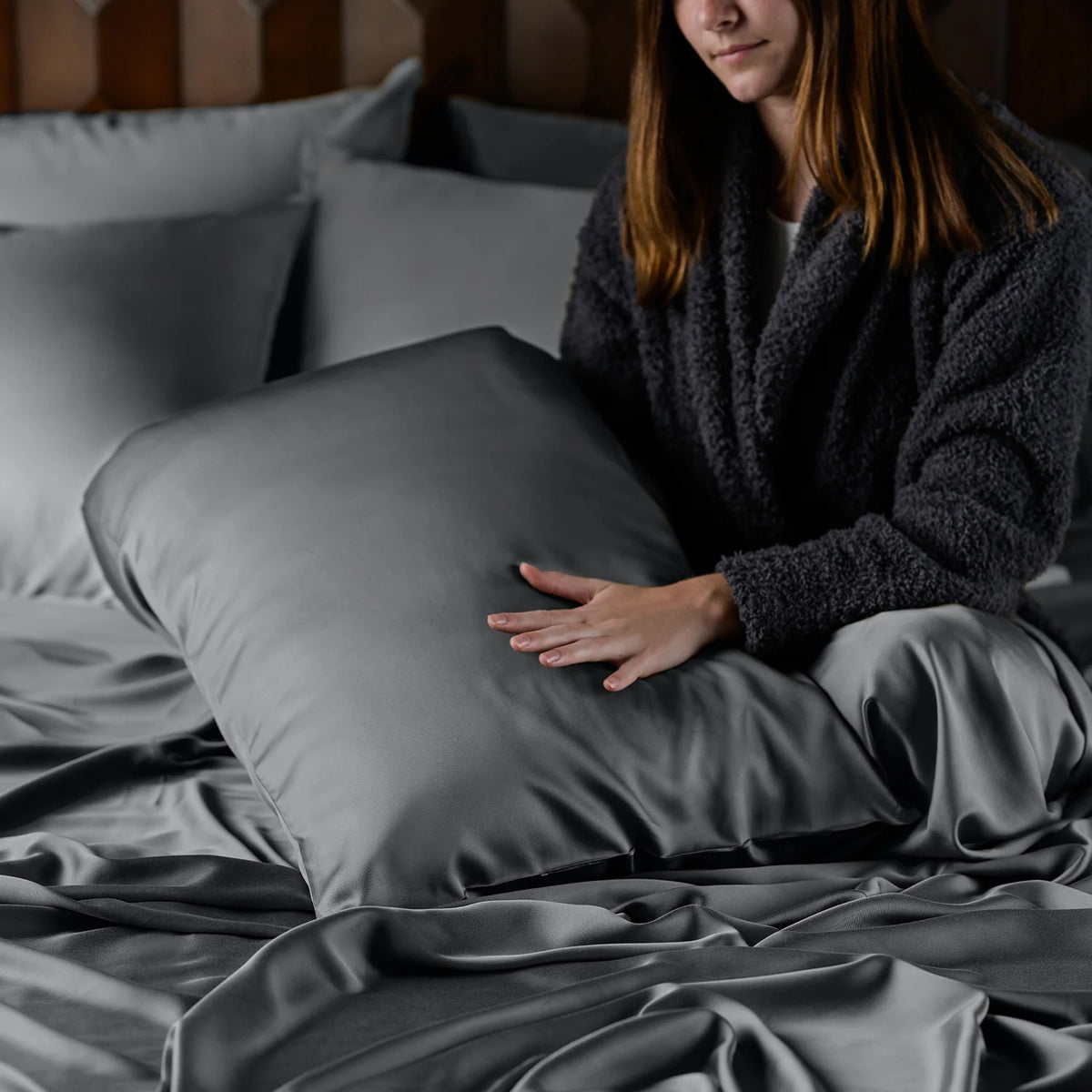 Bamboo Viscose Sheet Set for a Soft Sleeping Surface and Temperature Regulation in Thirteen Colors