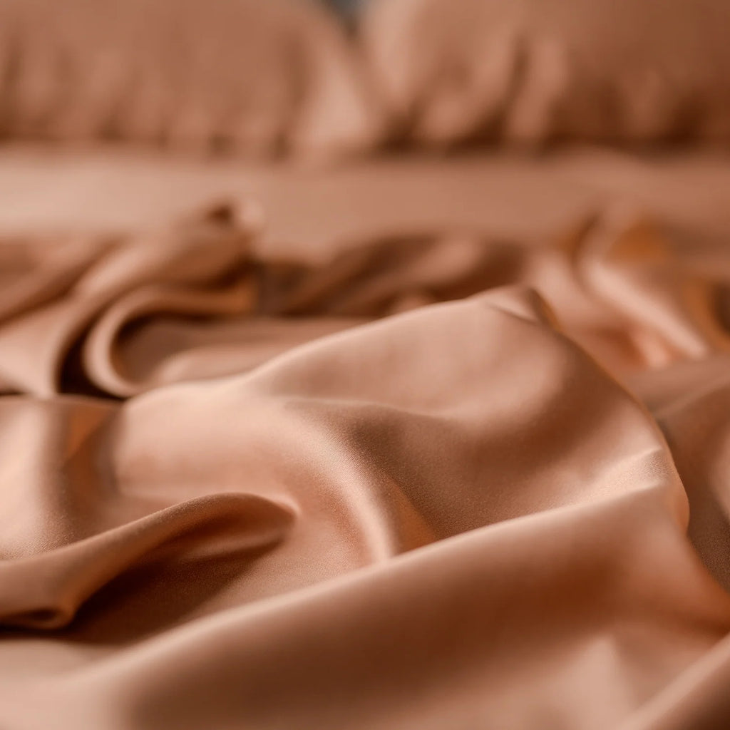 Bamboo Viscose Sheet Set for a Soft Sleeping Surface and Temperature Regulation in Thirteen Colors