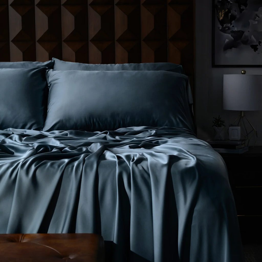 Bamboo Viscose Sheet Set for a Soft Sleeping Surface and Temperature Regulation in Thirteen Colors
