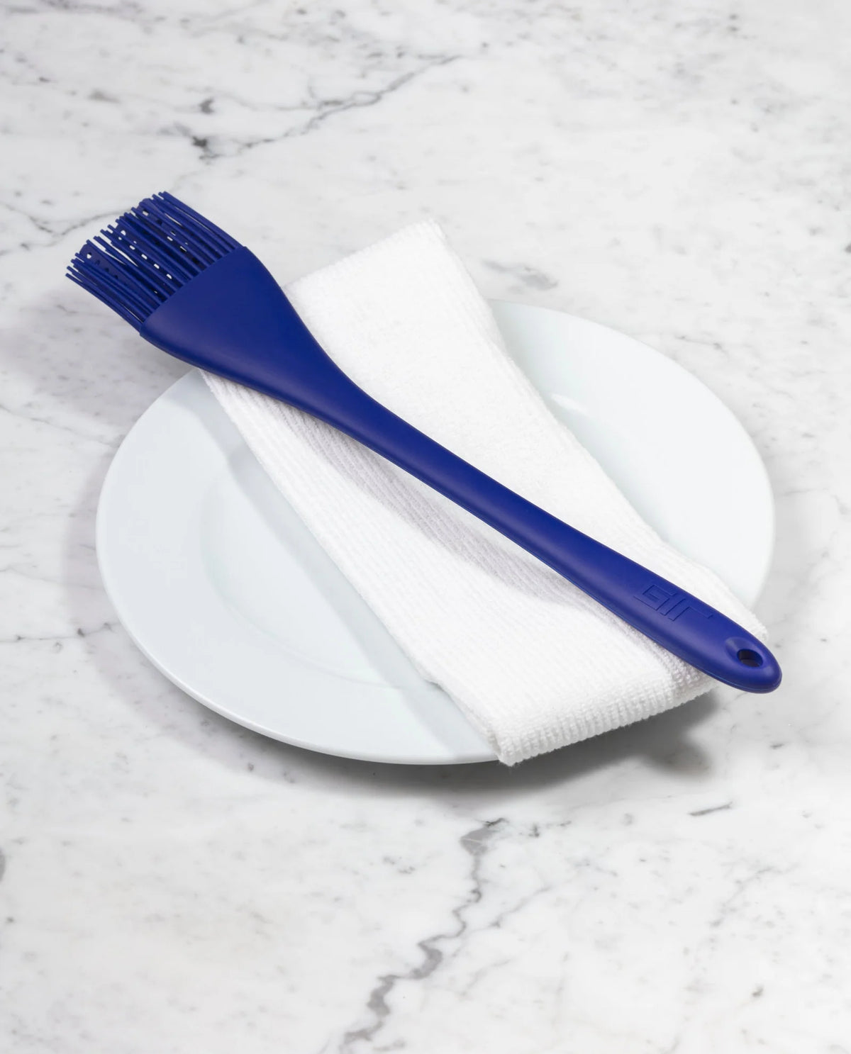 Basting Brush with Flexible Silicone Bristles, Zig-Zag Liquid-Catching Flaps and 425°F Heat Resistance