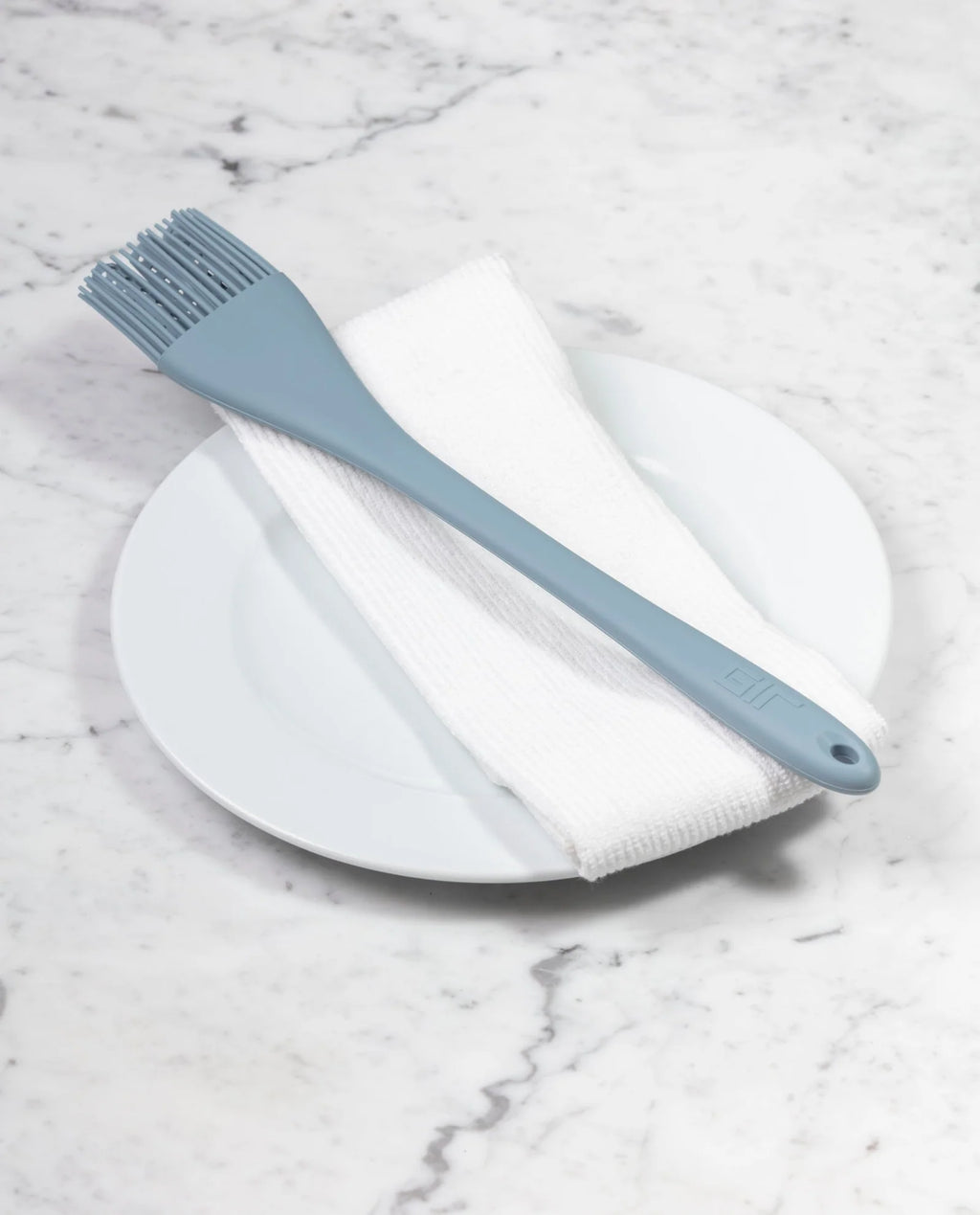 Basting Brush with Flexible Silicone Bristles, Zig-Zag Liquid-Catching Flaps and 425°F Heat Resistance