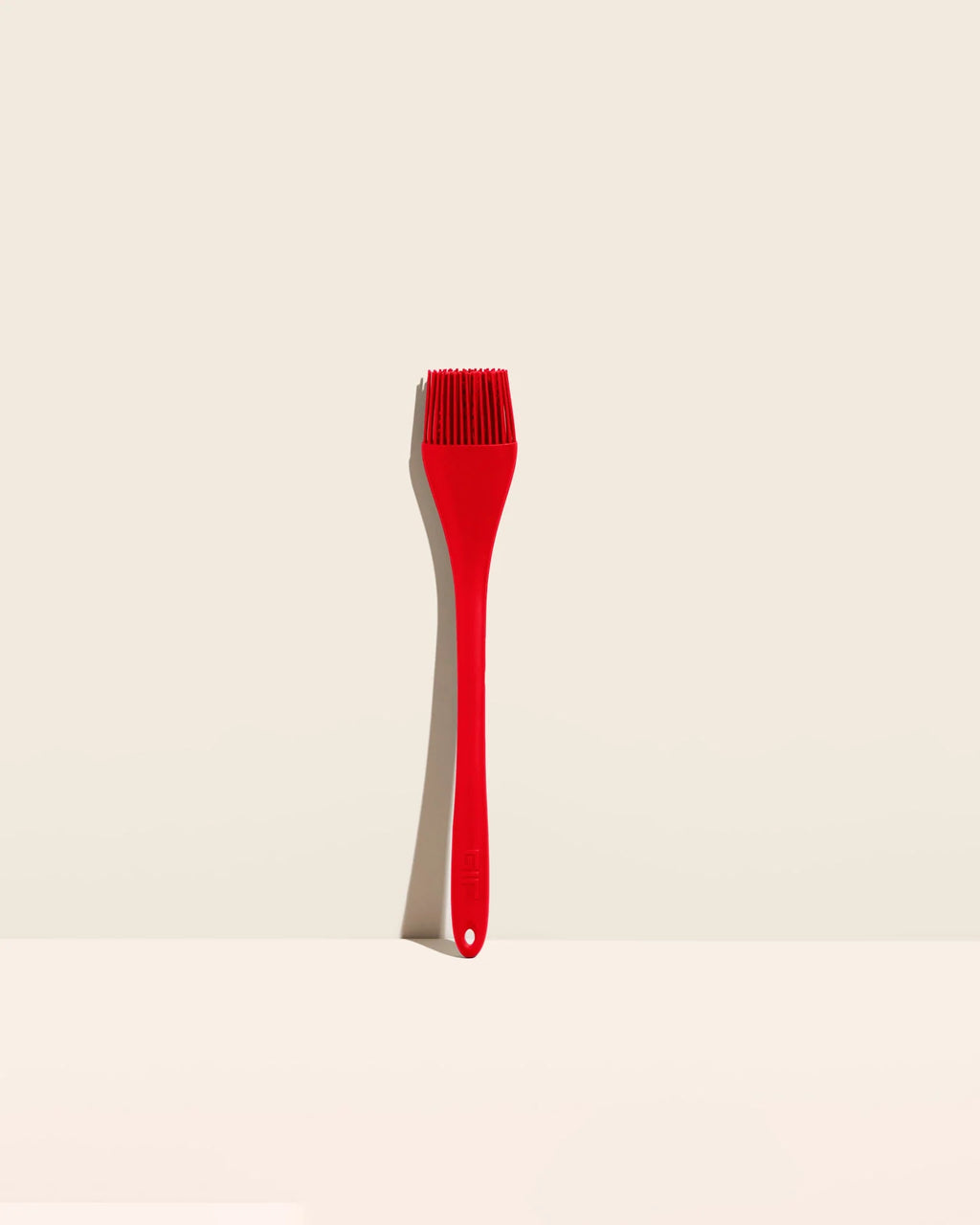 Basting Brush with Flexible Silicone Bristles, Zig-Zag Liquid-Catching Flaps and 425°F Heat Resistance