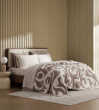 Bed Blanket in Soft, Breathable Snug Fabric