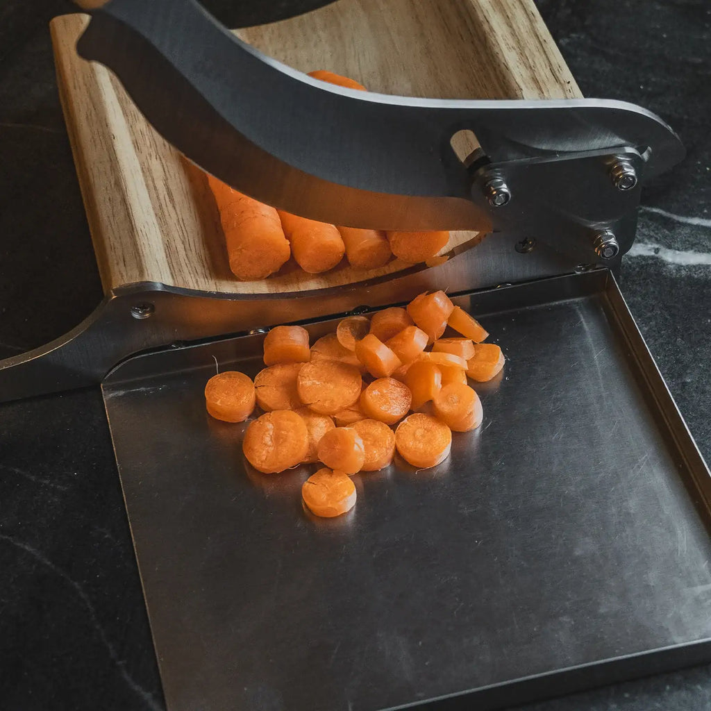 Biltong Cutter with Sharp Stainless Steel Blade, Solid Wood Base and Removable Magnetic Catch Pan