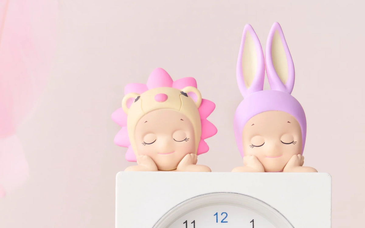 Blind Box Mini Figures in Pastel Colors with Closed-Eye Designs for Phones, Desks and Nightstands