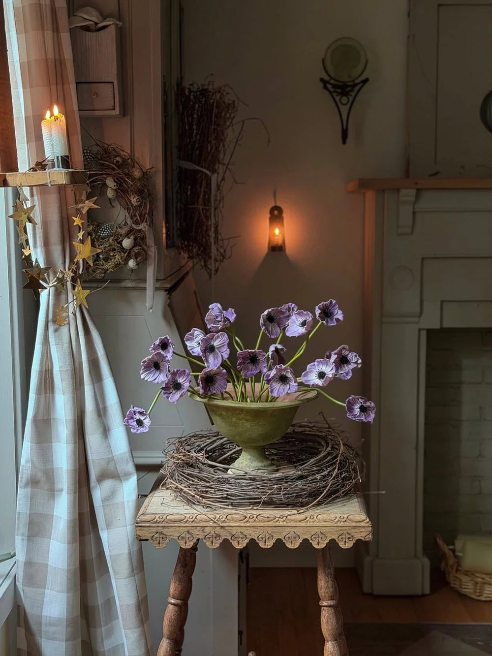 Brass Star Garland in Mixed Star Sizes, Handcrafted in India for Tabletop and Windowsill Displays