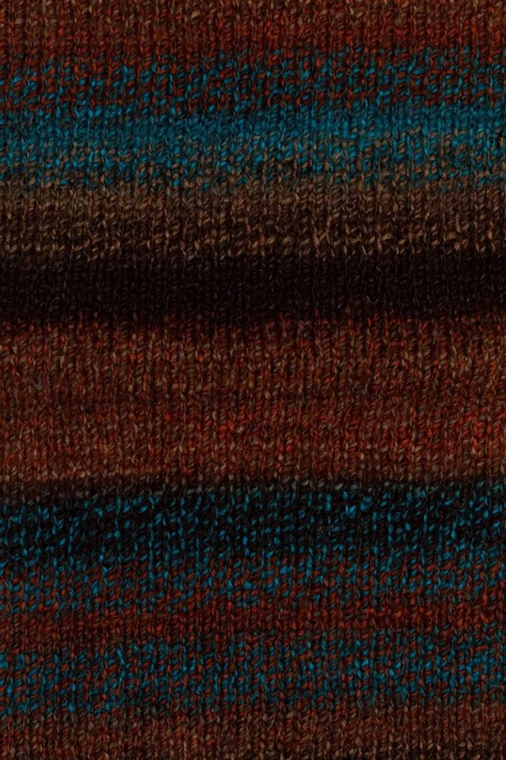 Bulky Acrylic Yarn in a Generous 200g Ball