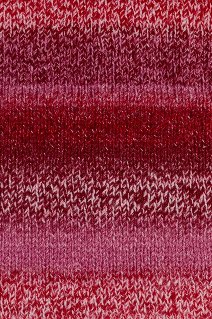 Bulky Acrylic Yarn in a Generous 200g Ball