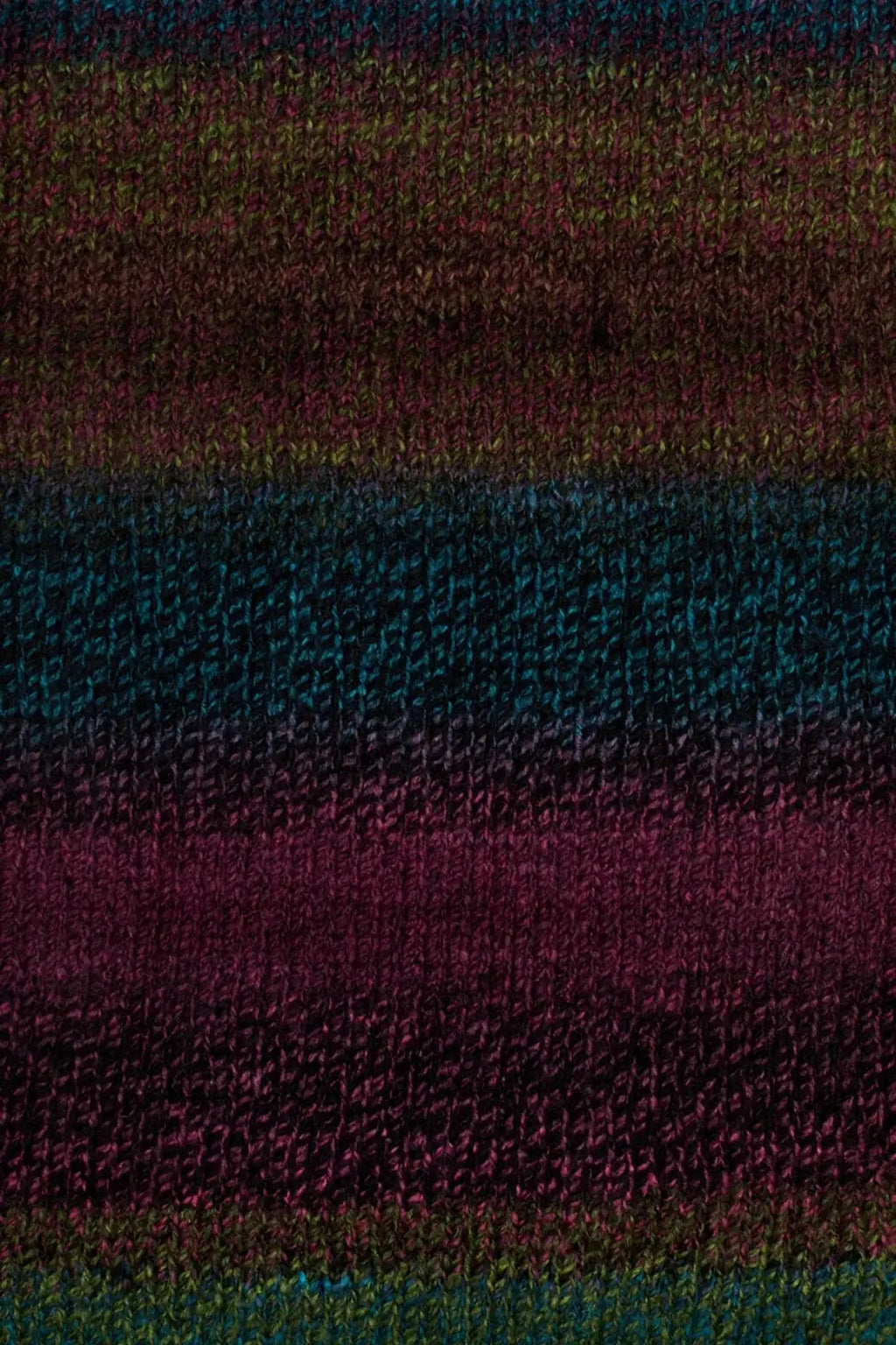 Bulky Acrylic Yarn in a Generous 200g Ball