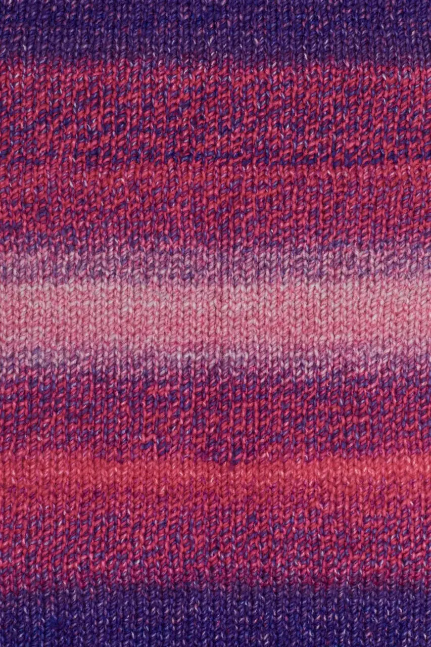Bulky Acrylic Yarn in a Generous 200g Ball
