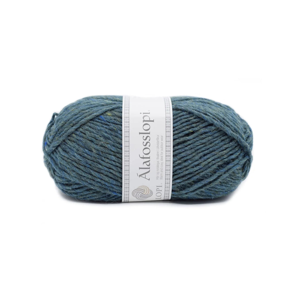 Bulky Icelandic Wool Yarn, 100g Skein with 109 Yards for Warm Sweaters, Accessories and Blankets