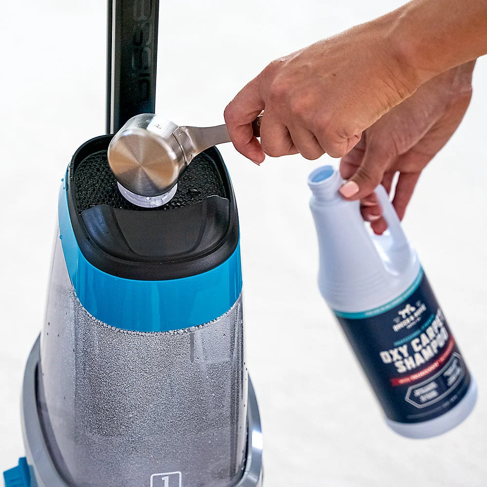 Carpet Shampoo Concentrate for Cleaning Machines, 32 fl oz Residue-Free Formula for Rugs, Upholstery and Car Interiors