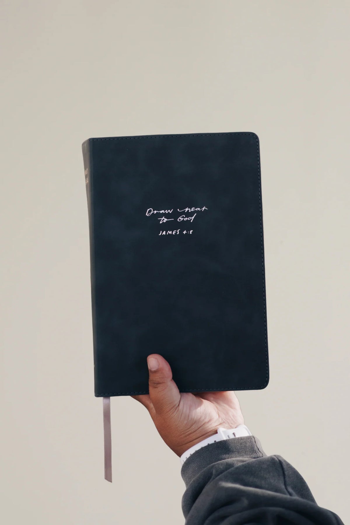 Catholic Journaling Bible for Women in NRSV-CE, Single-Column Scripture and Wide Margins for Notes