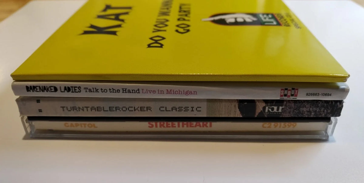 CD and DVD Outer Sleeves, 4mil Single Pocket Case Protectors with Tuckable Flap, 25-Pack for Jewel Cases