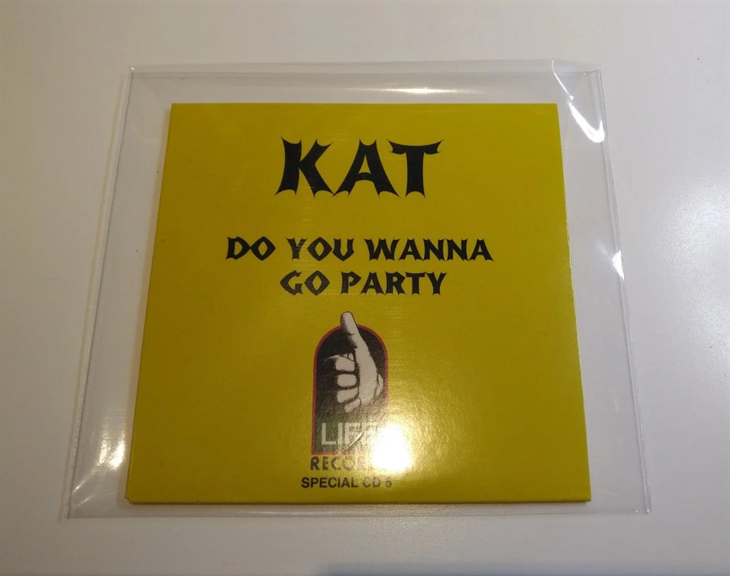 CD and DVD Outer Sleeves, 4mil Single Pocket Case Protectors with Tuckable Flap, 25-Pack for Jewel Cases