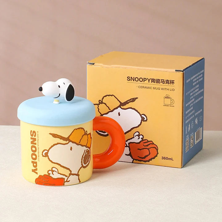 Ceramic Mug with 360 ml Capacity, 3D Character Silicone Lid and Chunky Handle for Cozy Hot or Cold Drinks