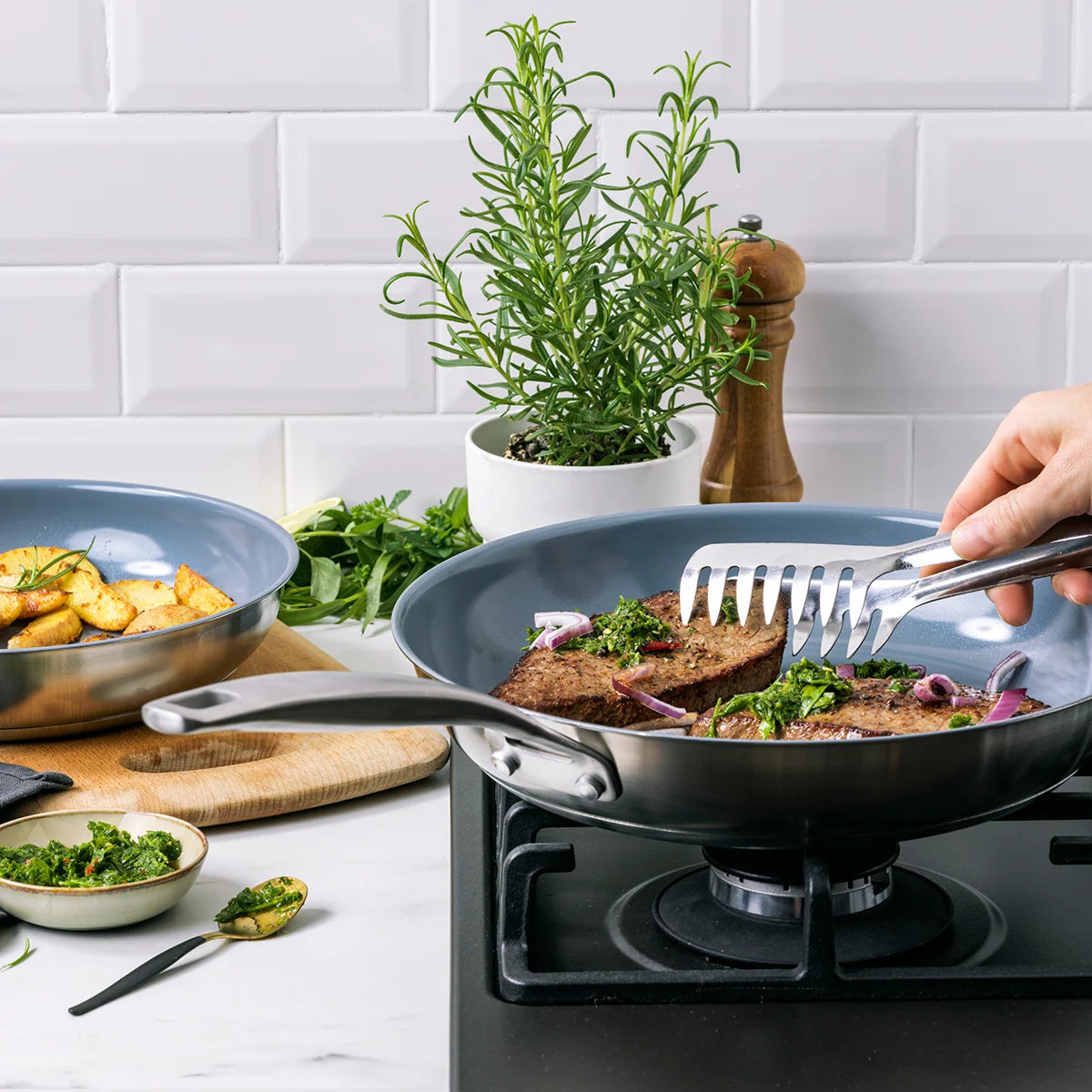 Ceramic Nonstick Stainless Steel Cookware Set, 10 Pieces for Induction Cooking, Built on an Encapsulated Base