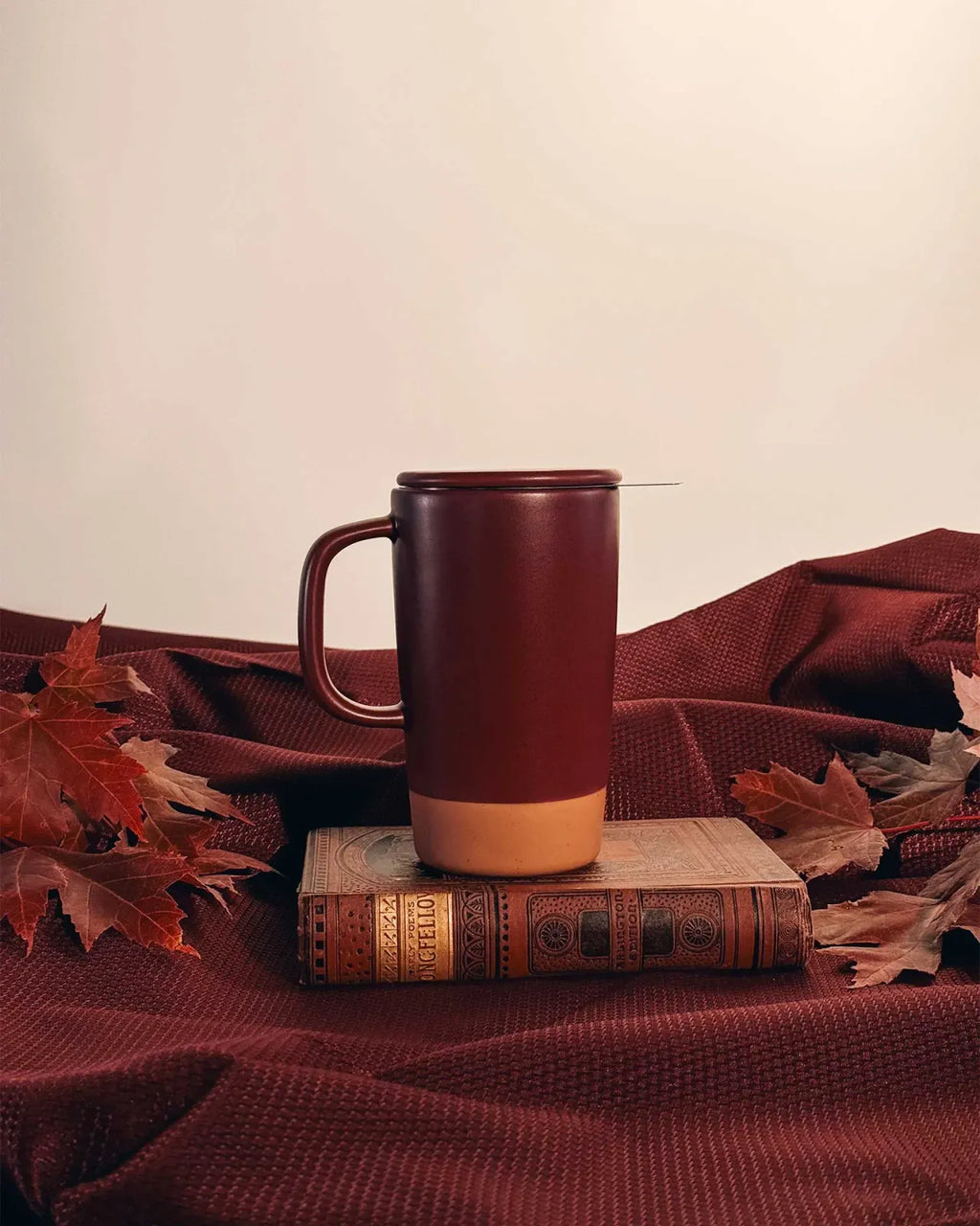 Ceramic Tea Mug Infuser Set with a Removable Fine-Mesh Strainer and Lid That Doubles as a Resting Tray