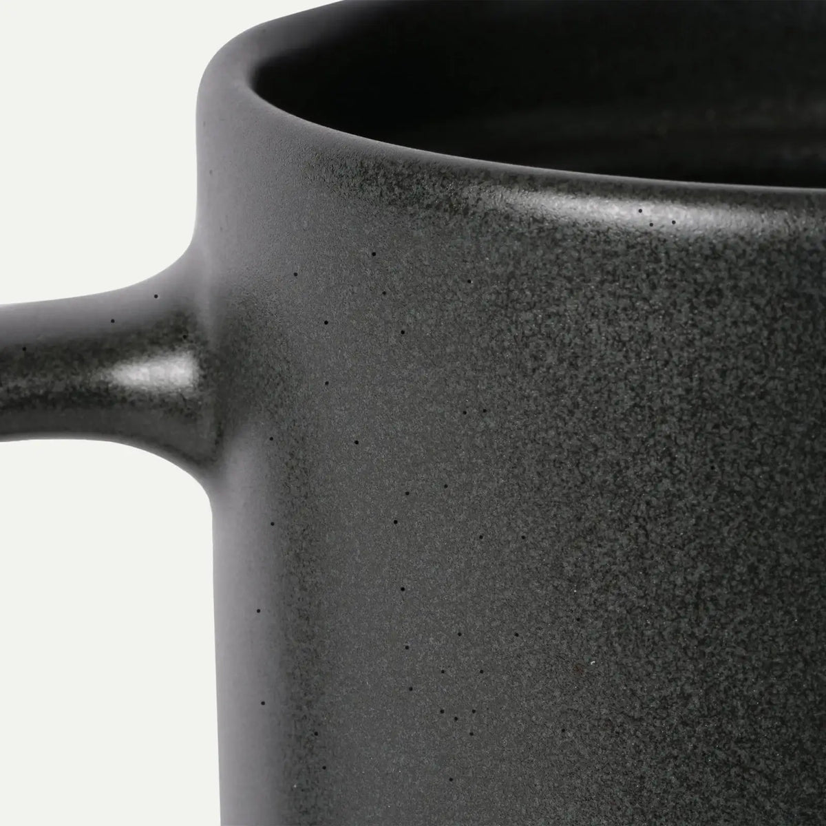 Ceramic Tea Mug Infuser Set with a Removable Fine-Mesh Strainer and Lid That Doubles as a Resting Tray