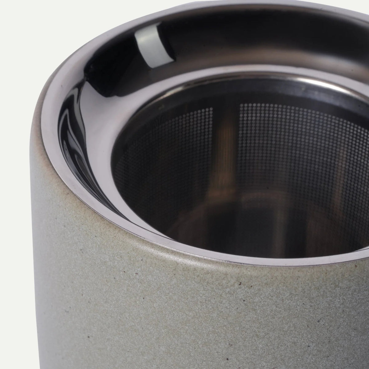 Ceramic Tea Mug Infuser Set with a Removable Fine-Mesh Strainer and Lid That Doubles as a Resting Tray