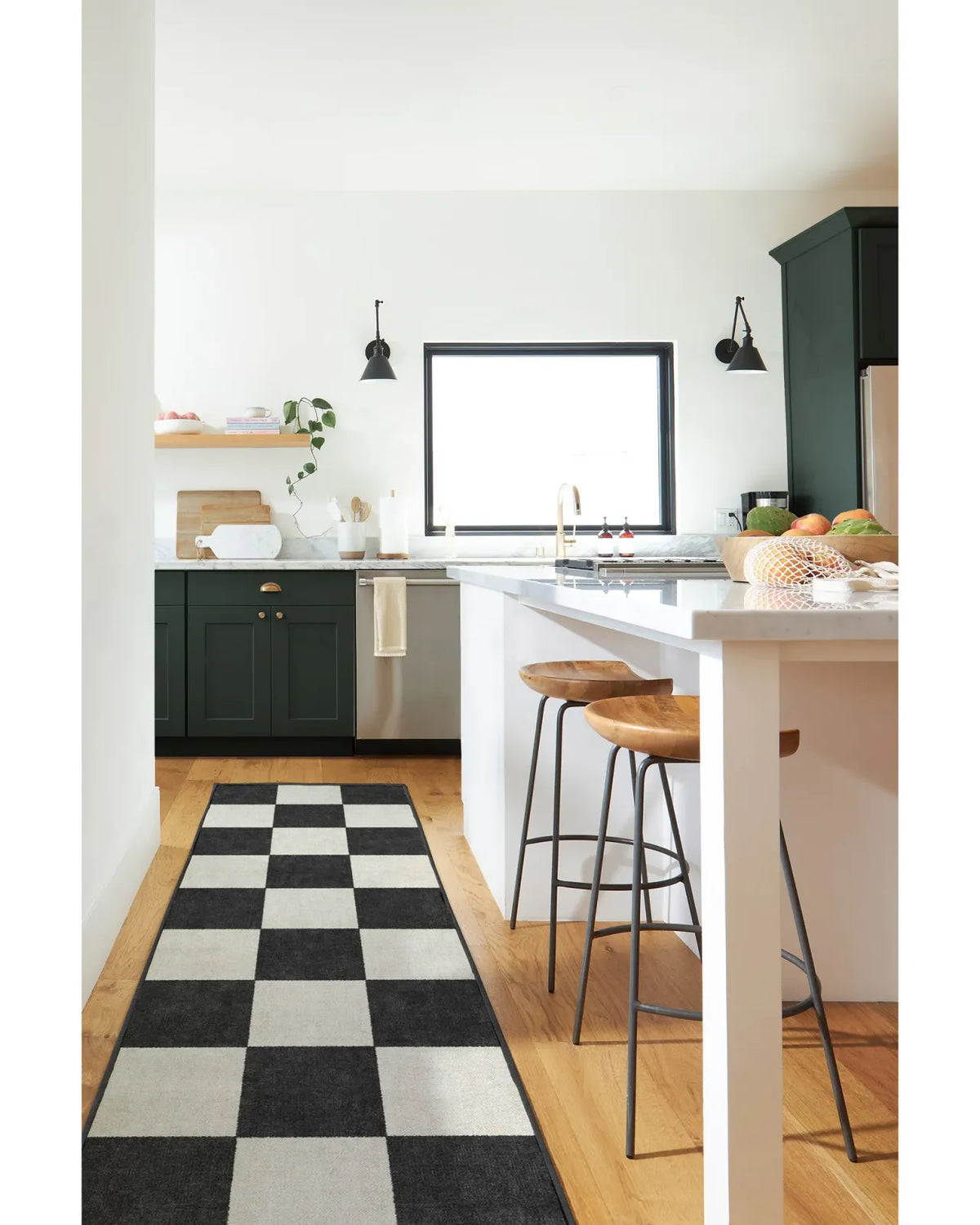 Checkered Black Washable Rug