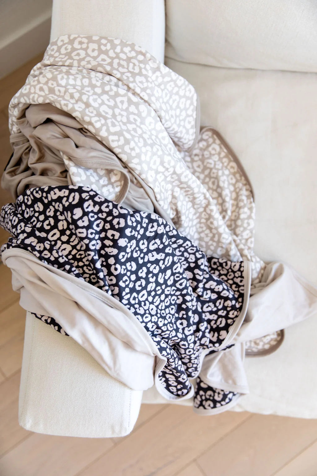 Cheetah Blanket in Tan Print and Dark Tan Solid Back, Featuring Soft Brushed Fabric on Both Sides