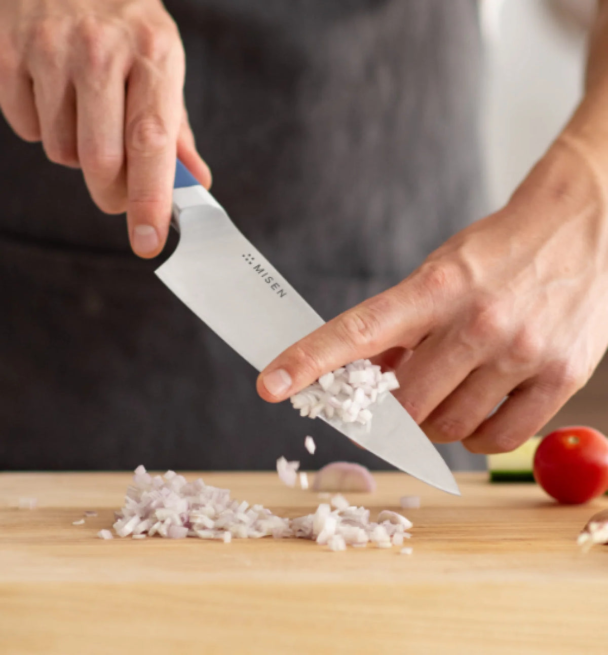 Chef's Knife in Red, 6.5-Inch Size