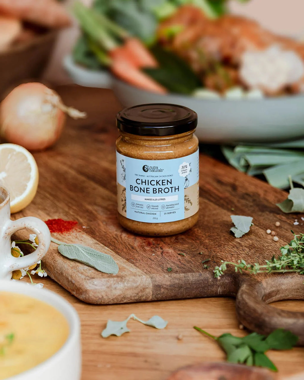 Chicken Bone Broth Concentrate Natural with Collagen and Zinc, Gluten-Free Pantry Broth in 250 g or 390 g Packs