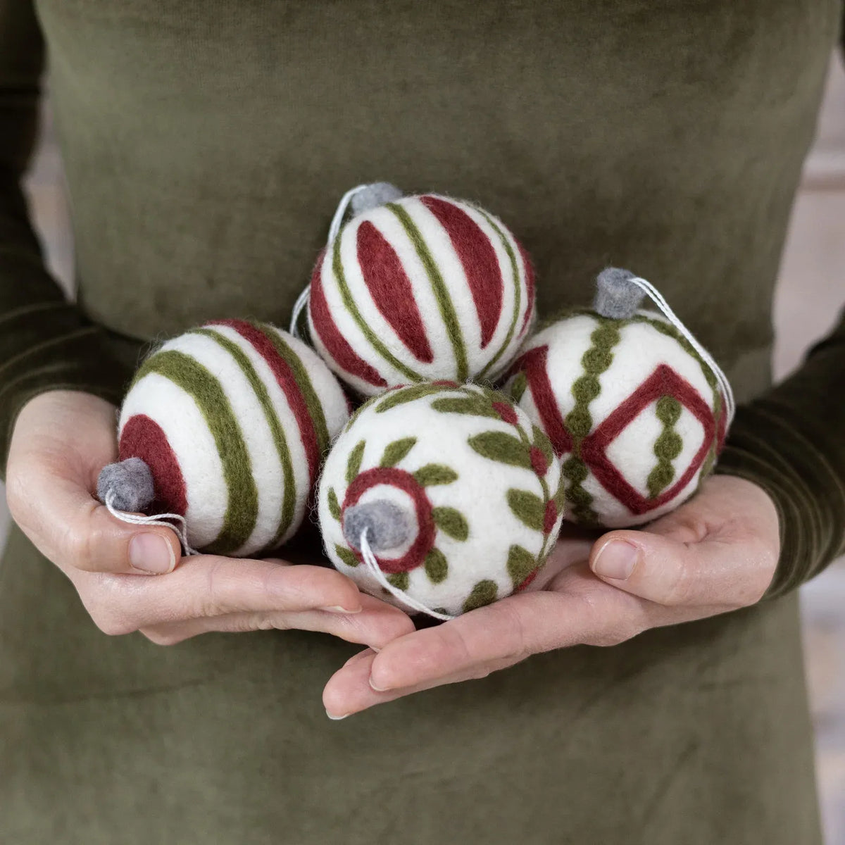 Christmas Ornament Needle Felting Kit