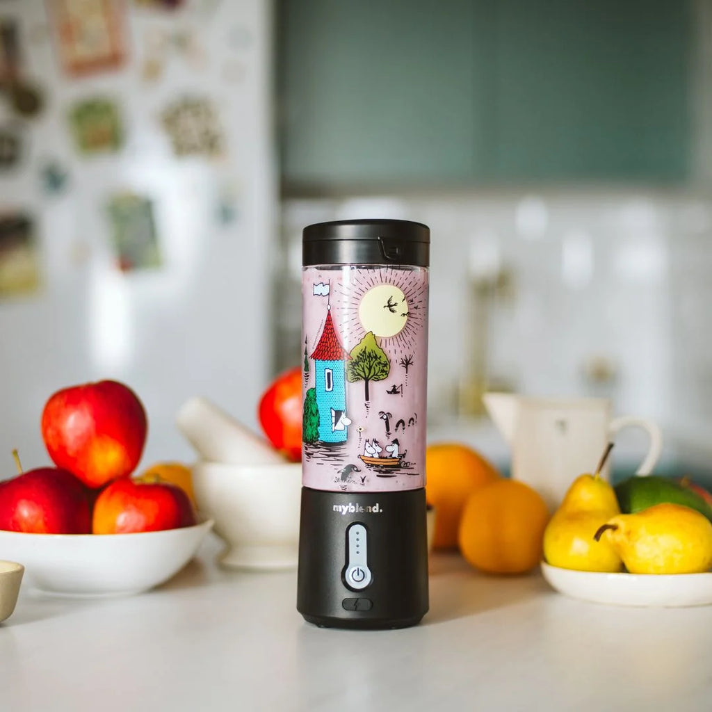 Cordless Rechargeable Personal Blender for Frozen Fruit and Ice with Drinkable Lid in White or Black