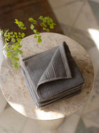 Cotton and Bamboo Viscose Washcloths with Plush 600 GSM Zero-Twist Texture for Daily Cleansing