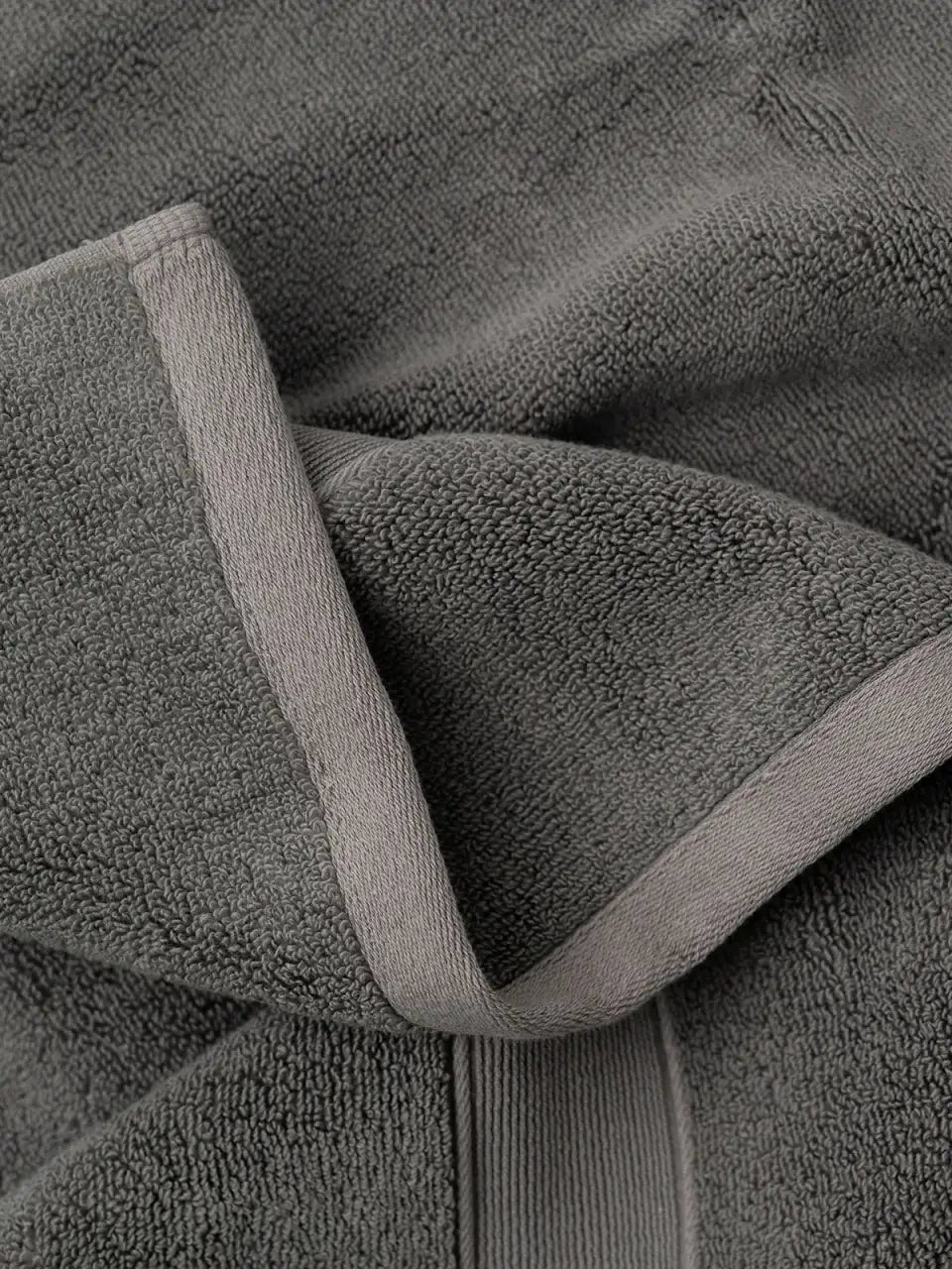 Cotton and Bamboo Viscose Washcloths with Plush 600 GSM Zero-Twist Texture for Daily Cleansing